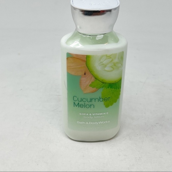 Bath & Body Works CUCUMBER MELON  Moisturizing Body Lotion Shea & Vit E 8oz - Picture 1 of 4